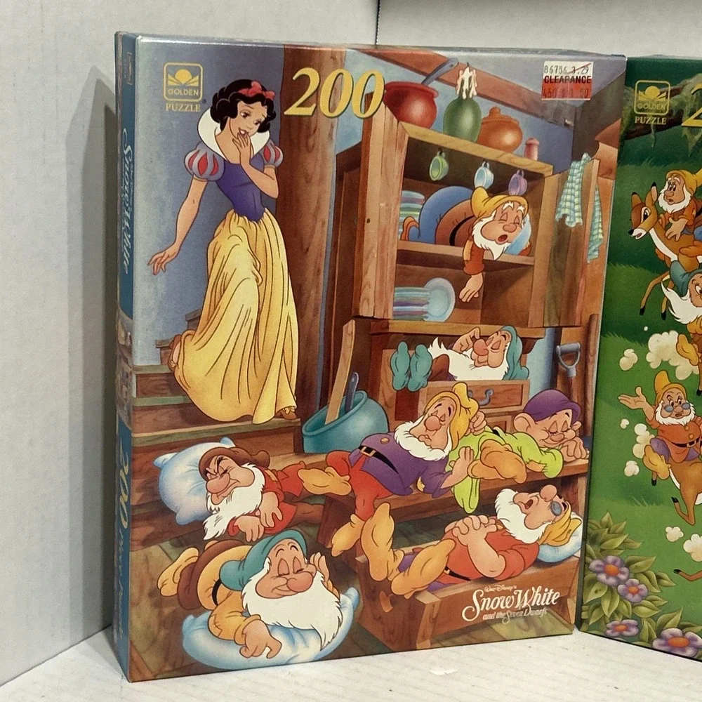 Golden Disney's Snow White And‎ The Seven Dwarfs 200 Piece Puzzle Complete Lot